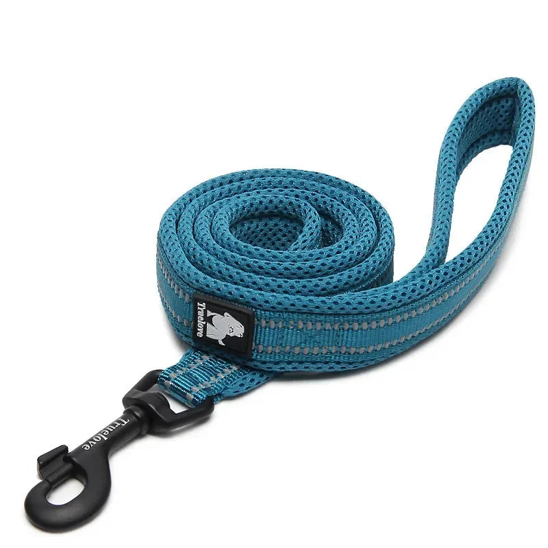 UnleashGo™ Reflective Comfort Dog Leash